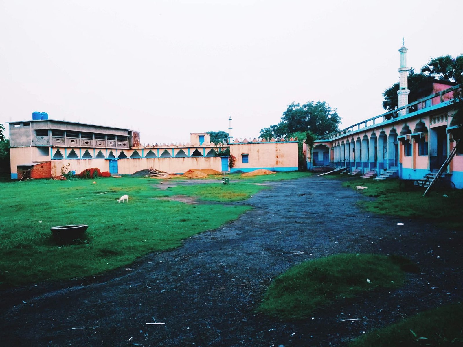 Madrasah Quamrul Huda Rahaspur